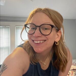 Meet your Posher, Faythe